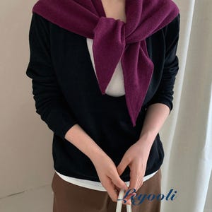 Deep Grape Wool Triangle Scarf: Ribbed Knit Winter Shawl