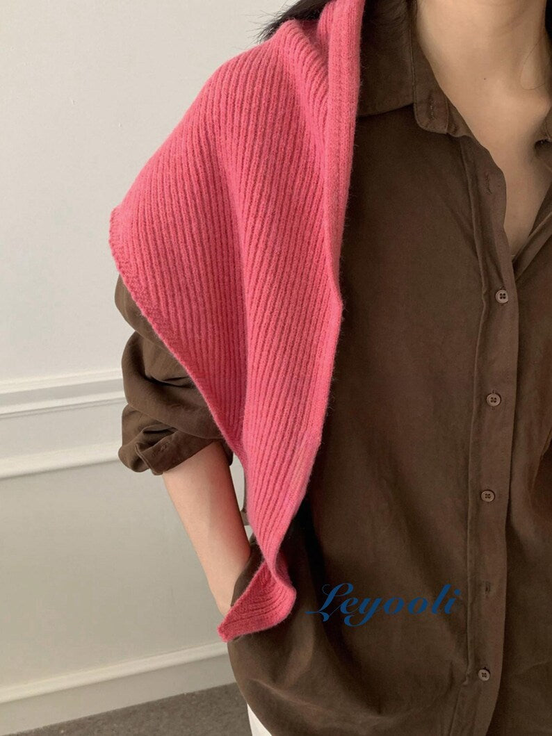 Rose Pink Knit Triangle Scarf: Ribbed Neck Warmer, Winter Shawl