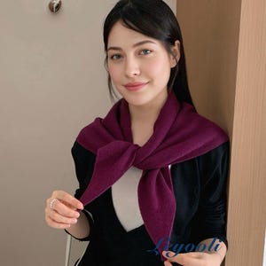 Deep Grape Wool Triangle Scarf: Ribbed Knit Winter Shawl