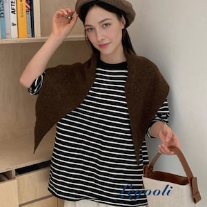 Speckled Brown 100% Wool Knit Triangle Scarf, Cozy Ribbed Shawl, Handmade Neutral Wrap