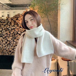 Handmade Cream Wool Blend Scarf: Soft Knit Winter Shawl