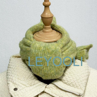 Handmade Green Wool Knit Scarf, Warm Winter Accessory