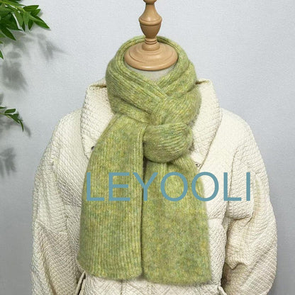 Handmade Green Wool Knit Scarf, Warm Winter Accessory