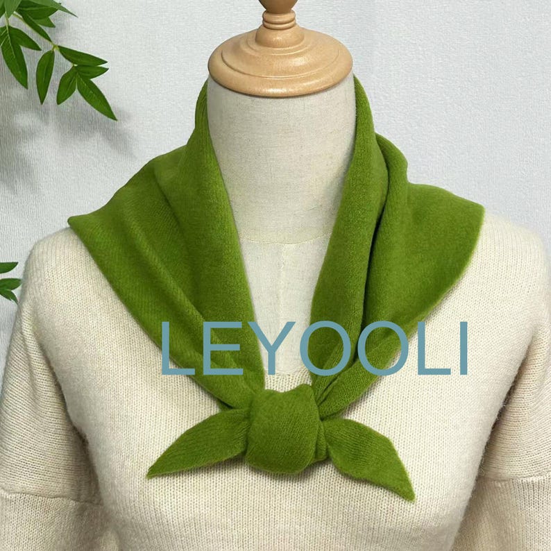 Green Wool Blend Triangle Scarf: Cozy Winter Bandana