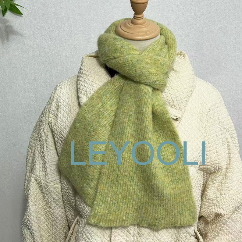 Handmade Green Wool Knit Scarf, Warm Winter Accessory