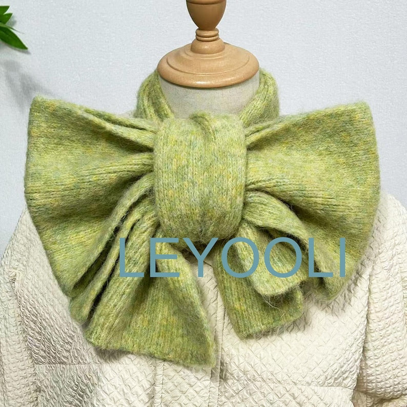 Handmade Green Wool Knit Scarf, Warm Winter Accessory