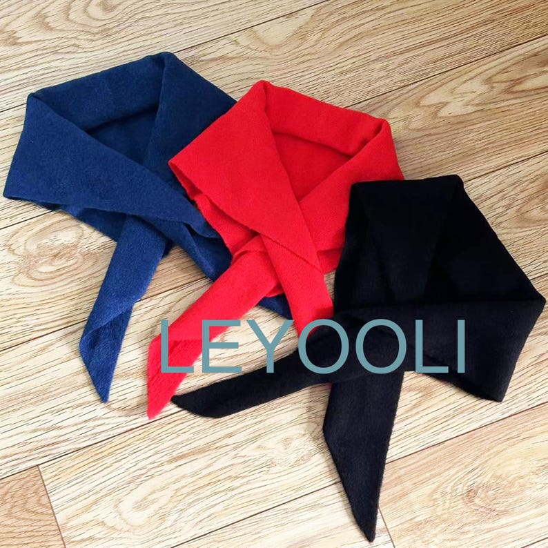 Hand Knit Triangle Scarf: Cashmere Wool Blend Winter Bandana