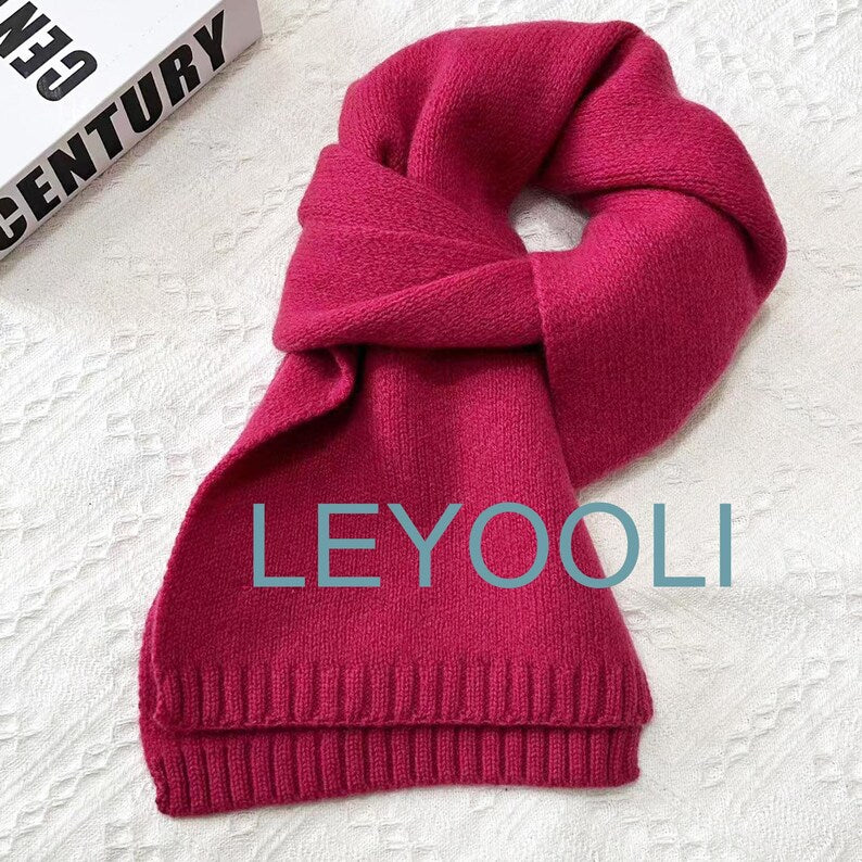 100% Wool Knit Scarf: Soft, Warm, Classic Winter Scarf