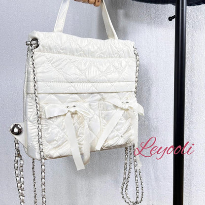 Quilted Chain Backpack: Elegant White Puffer Bag