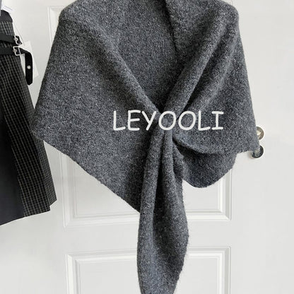 Knit Triangle Shawl Wrap: Soft Wool Blend Winter Scarf