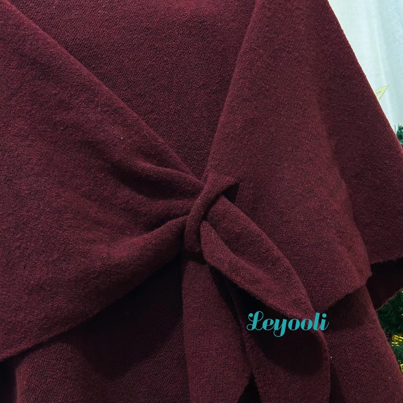 Burgundy Wool Blend Knit Shawl: Cozy Winter Poncho Scarf