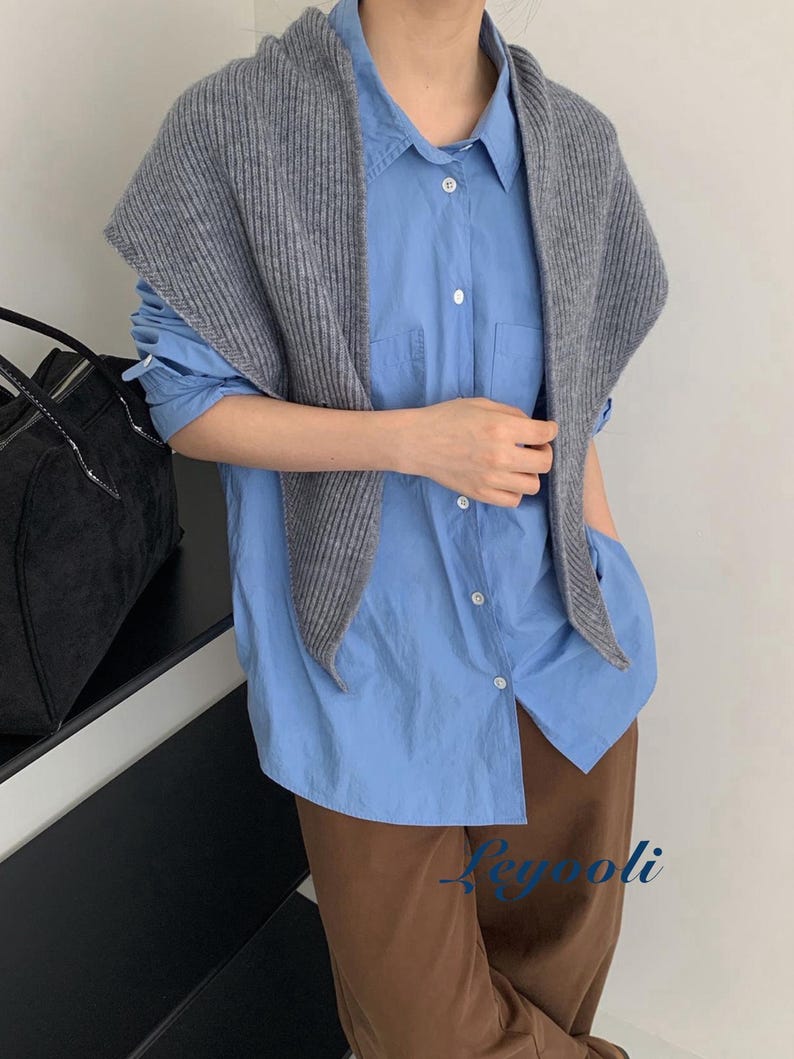 Gray Knit Triangle Scarf: Ribbed Neck Shawl, Winter Accessory