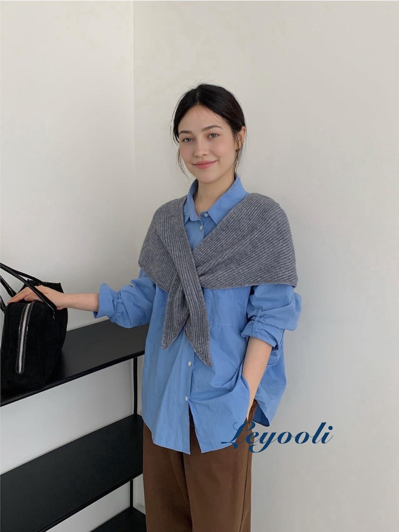 Gray Knit Triangle Scarf: Ribbed Neck Shawl, Winter Accessory