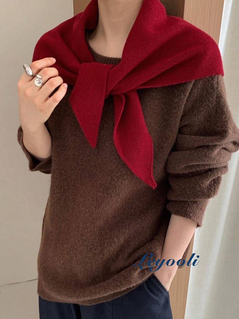 Wine Red 100% Wool Knit Triangle Scarf, Elegant Ribbed Wrap, Classic Winter Shawl