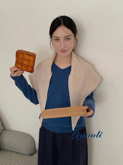 Beige 100% Wool Triangle Scarf, Soft Knit Shawl, Minimalist Neutral Winter Wrap