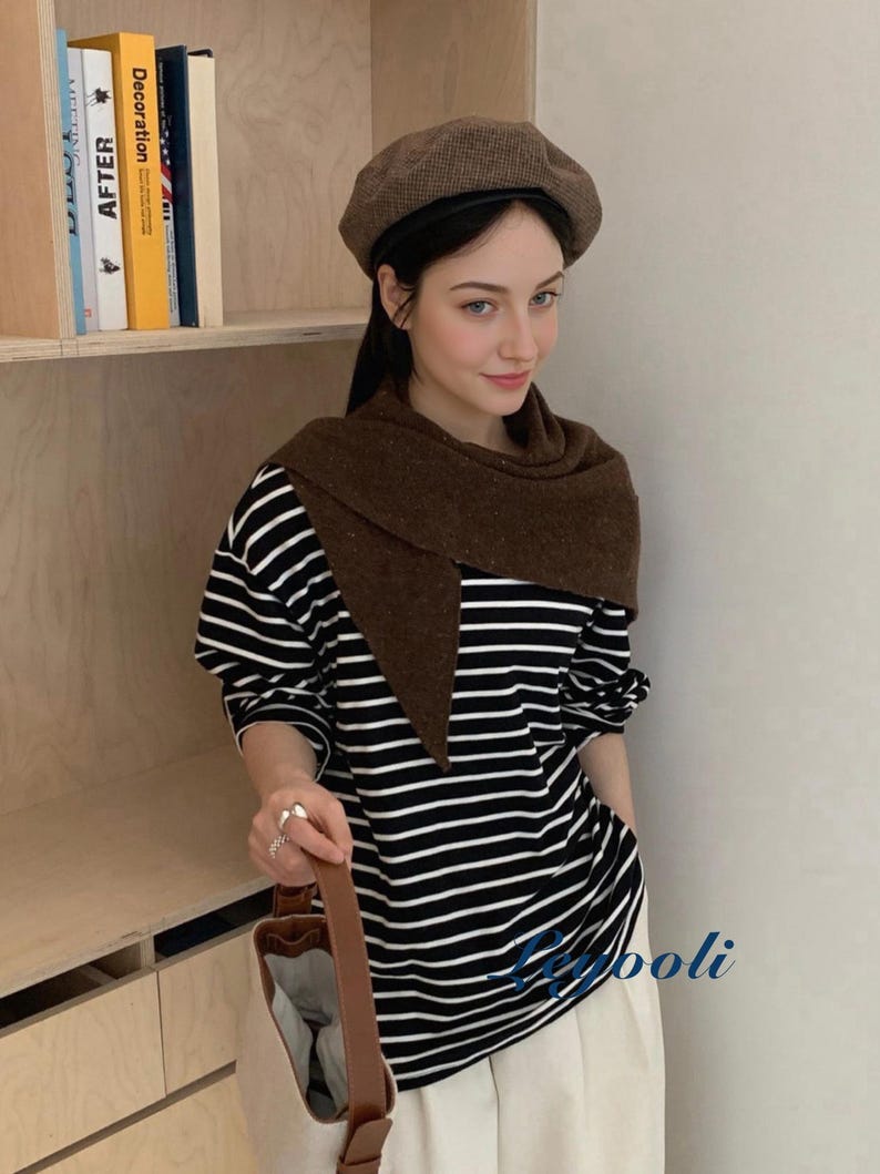 Speckled Brown 100% Wool Knit Triangle Scarf, Cozy Ribbed Shawl, Handmade Neutral Wrap