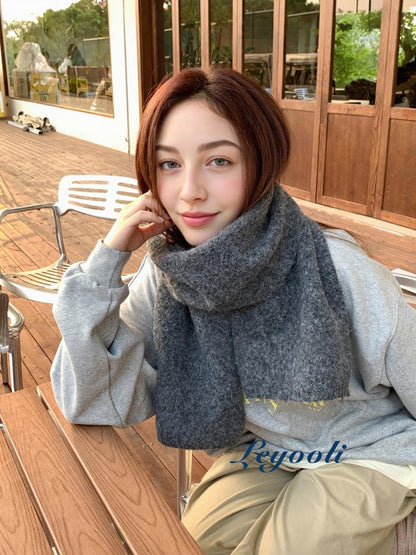 Handmade Charcoal Gray Wool Blend Scarf: Soft Knit Winter Shawl