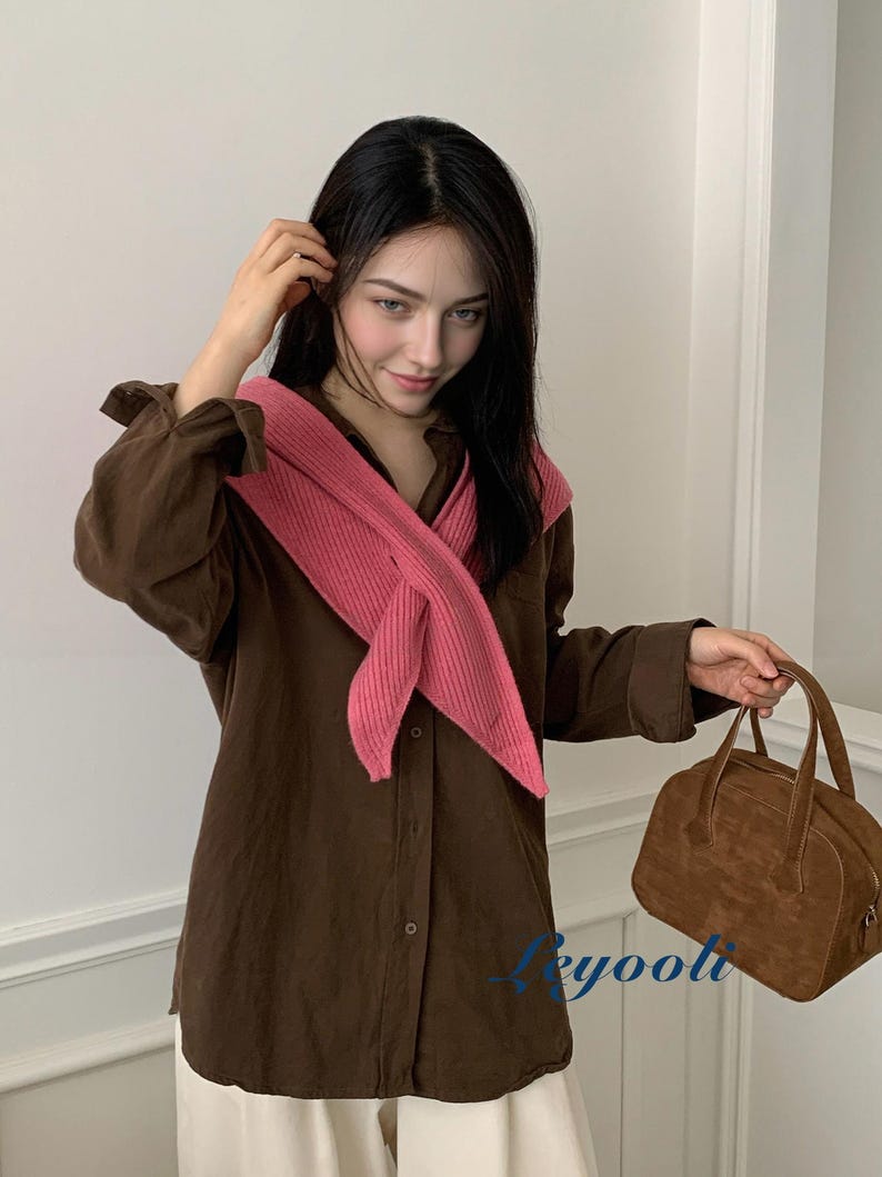 Rose Pink Knit Triangle Scarf: Ribbed Neck Warmer, Winter Shawl