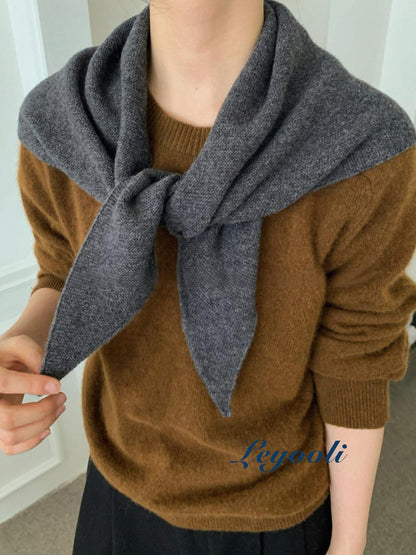 Charcoal Gray 100% Wool Knit Triangle Scarf, Minimalist Ribbed Wrap, Soft Wool Shawl