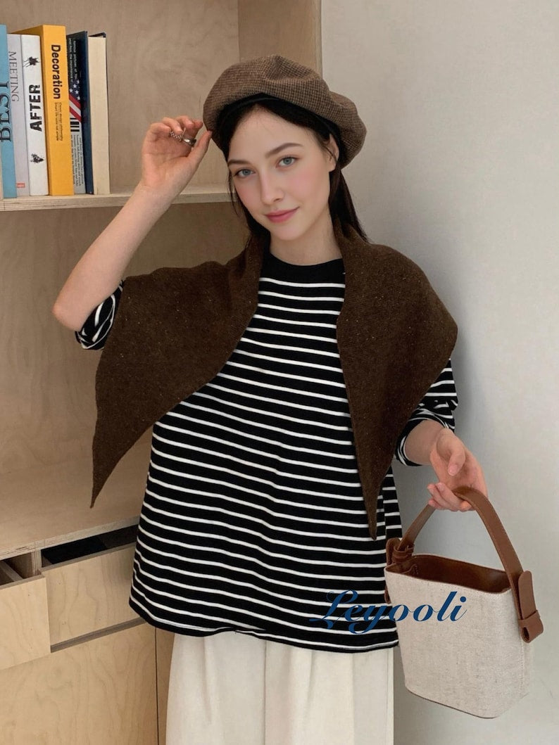 Speckled Brown 100% Wool Knit Triangle Scarf, Cozy Ribbed Shawl, Handmade Neutral Wrap