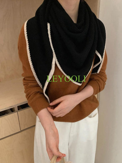 Handmade 100% Wool Black Shawl Wrap | Minimalist Winter Scarf | Elegant Triangular Wrap | Chic Knit Gift for Her
