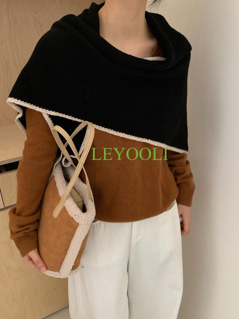 Handmade 100% Wool Black Shawl Wrap | Minimalist Winter Scarf | Elegant Triangular Wrap | Chic Knit Gift for Her